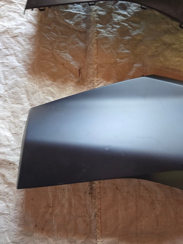 YAMAHA X MAX 125/ 300 (TAPA FRONTAL IZQUIERDA )