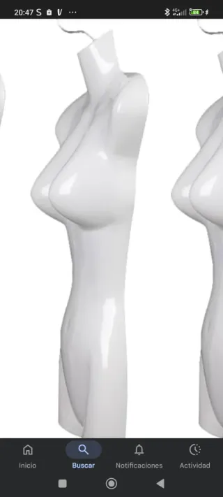 Busto expositor para ropa de plástico .