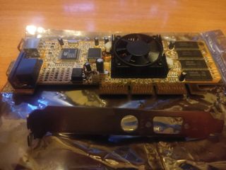 PixelView GeForce2 MX400 64MB AGP VGA