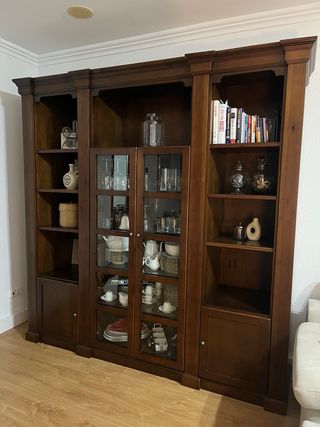 Vitrina de salón madera pino