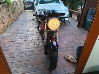 Ducati Monster 620 i Negra y Roja