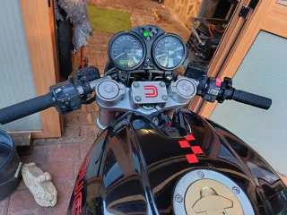 Ducati Monster 620 i Negra y Roja