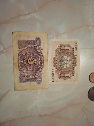 Billetes 1 y 5 Pesetas España 1935 y 1953