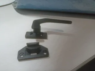 Cierre ventana caravana