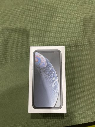 iPhone XR Negro con caja Sin Cargador