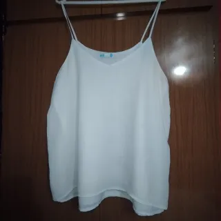 Blusa blanca de tirantes