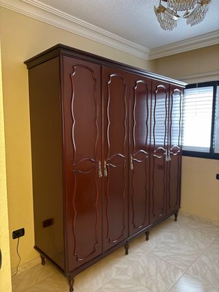 Armario clásico madera 4 puertas
