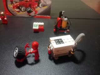 Lego Ferrari F1 Racers 8673 (2006)