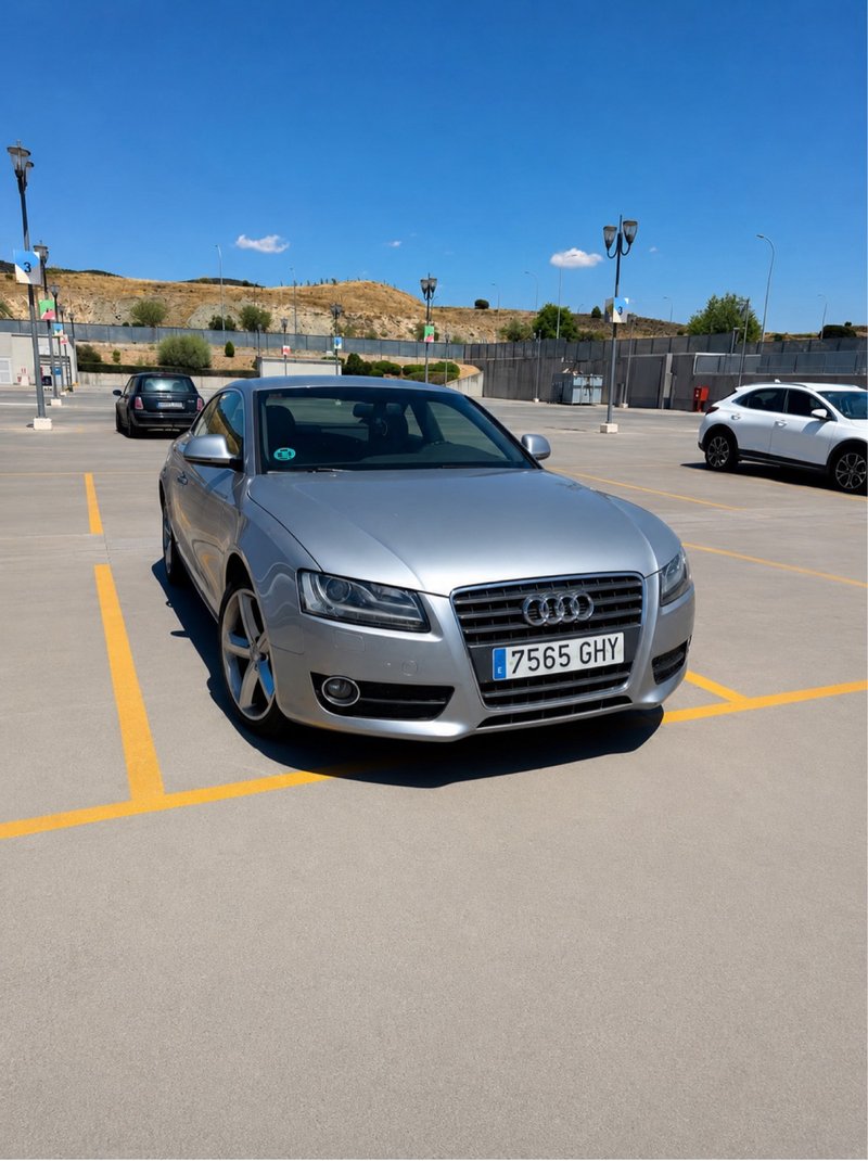 Audi A5 2009 - foto 1