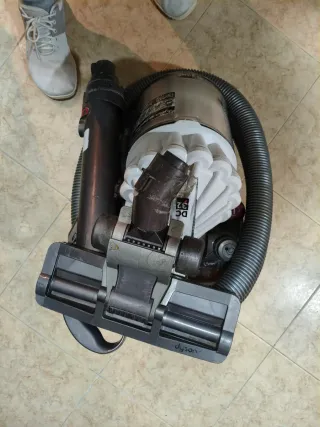 Aspiradora Dyson DC32 Allergy Plus