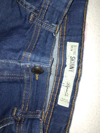 Vaqueros Azules Oscuros