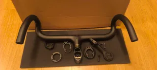 Manillar integrado Ullicyc UltraLight Carbono 240g