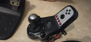 Volante Logitech G27 Simulador