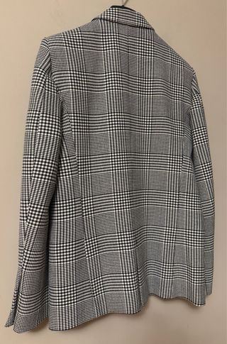 Chaqueta Zara Cuadros Blanco y Negro