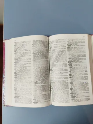 Diccionario Ilustrado Latín. Latino-Español/ Es...