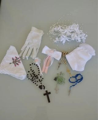 Tocado, guantes, rosarios, comunión/boda
