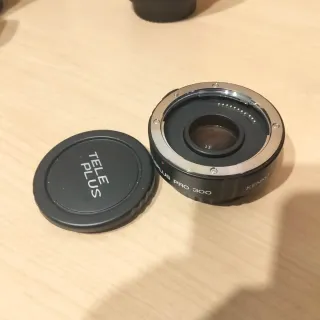 Pack Canon 2000D: Cámara, 4 Objetivos y Accesorios