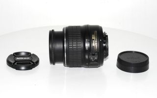 Objetivo Nikon Nikkor DX 18-55mm 3,5-5,6 G II ED.