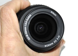 Objetivo Nikon Nikkor DX 18-55mm 3,5-5,6 G II ED.