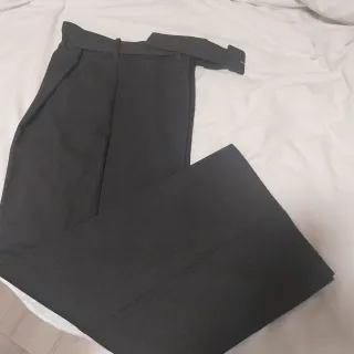 Pantalón ancho recto negro