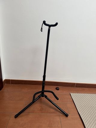 Supporto per chitarre nuovo