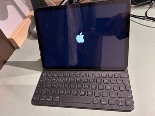 iPad Air 4 256GB WiFi+LTE Grigio/Argento + Tastiera