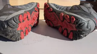 Botas Merrell Gore-Tex Gris y suela Vibram