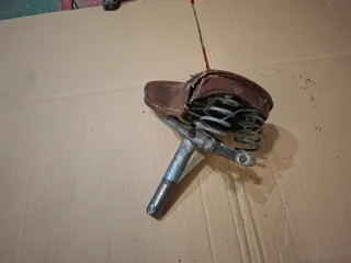 Asiento de bicicleta antiguo