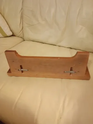 Estantería de madera