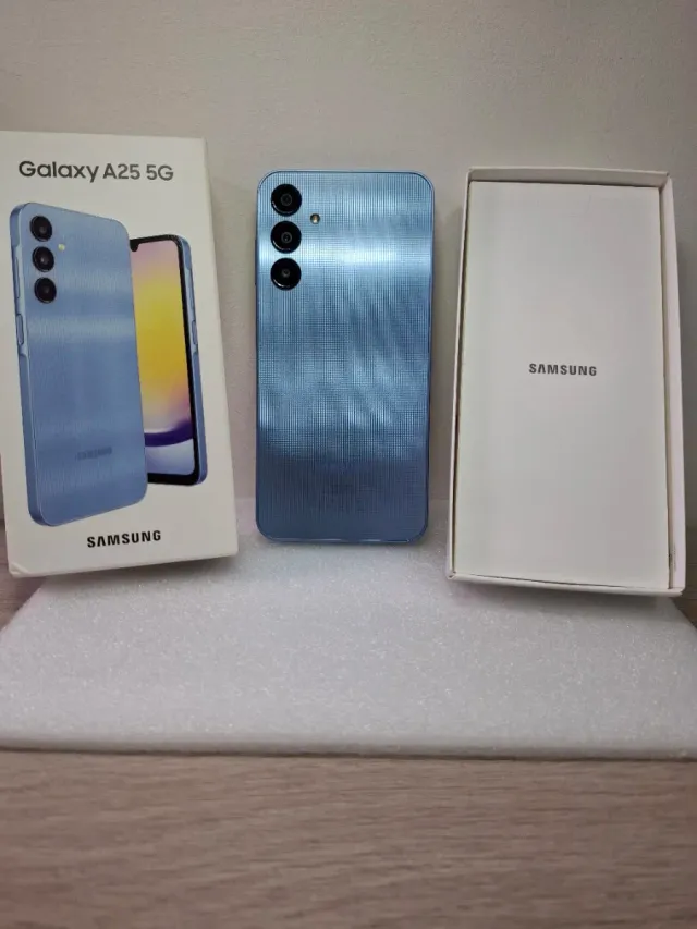 Samsung Galaxy A55 5G Azul.