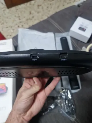 Soporte Carga 4 en 1 Auriculares y Móvil