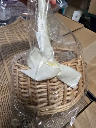 Cesta de mimbre para bodas/eventos