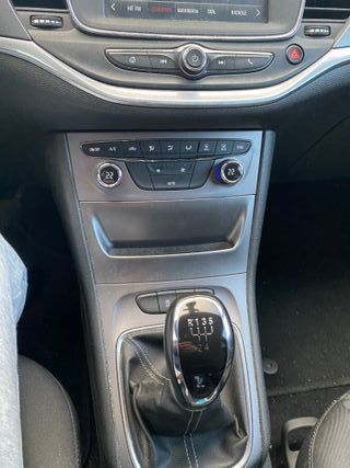 Opel Astra 2016 105Cv