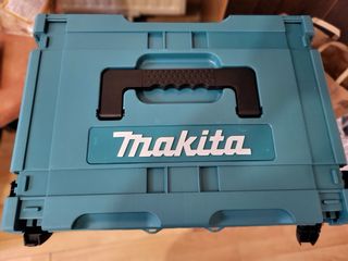 Makita 4 en 1 Taladro Percutor y Más
