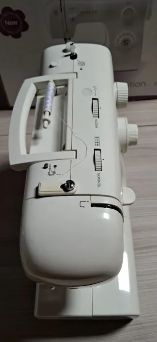 Macchina da cucire Singer Tradition 2263