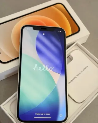 iPhone 12 128GB Blanco Caja y Accesorios