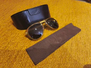 Gafas de sol marca Persol modelo 649 beige