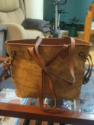 Cartera Corcho Natural Dorado