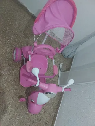 Triciclo infantil rosa tipo moto