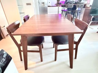 Mesa comedor extensible nogal