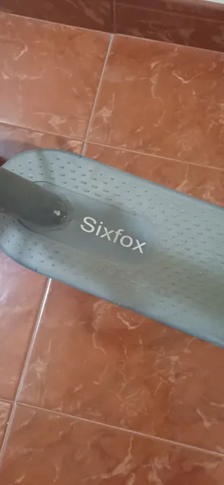 Monopatín Eléctrico Sixfox
