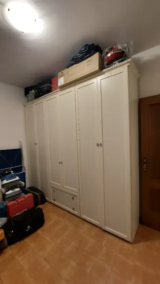 Armadio camera da letto bianco