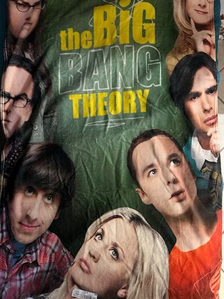 Coperta The Big Bang Theory in pile