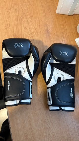 Guantes Boxeo RIVAL RB2 Super Bag 2.0