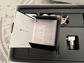 MacBook Air Apple Plateado