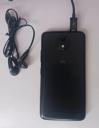 Teléfono Motorola Moto C