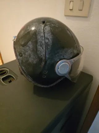 Casco scooter BKR nero con visiera