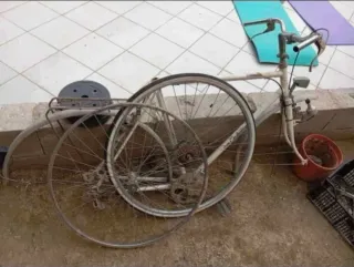 Bicicleta antigua para adulto