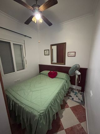 SE ALQUILA CASA EN CHIPIONA.