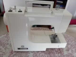 Máquina de coser Alfa 1412